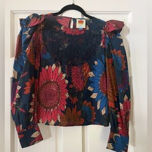 FARM RIO Floral Print Bateau Blouse 
Excellent Condition 
XS